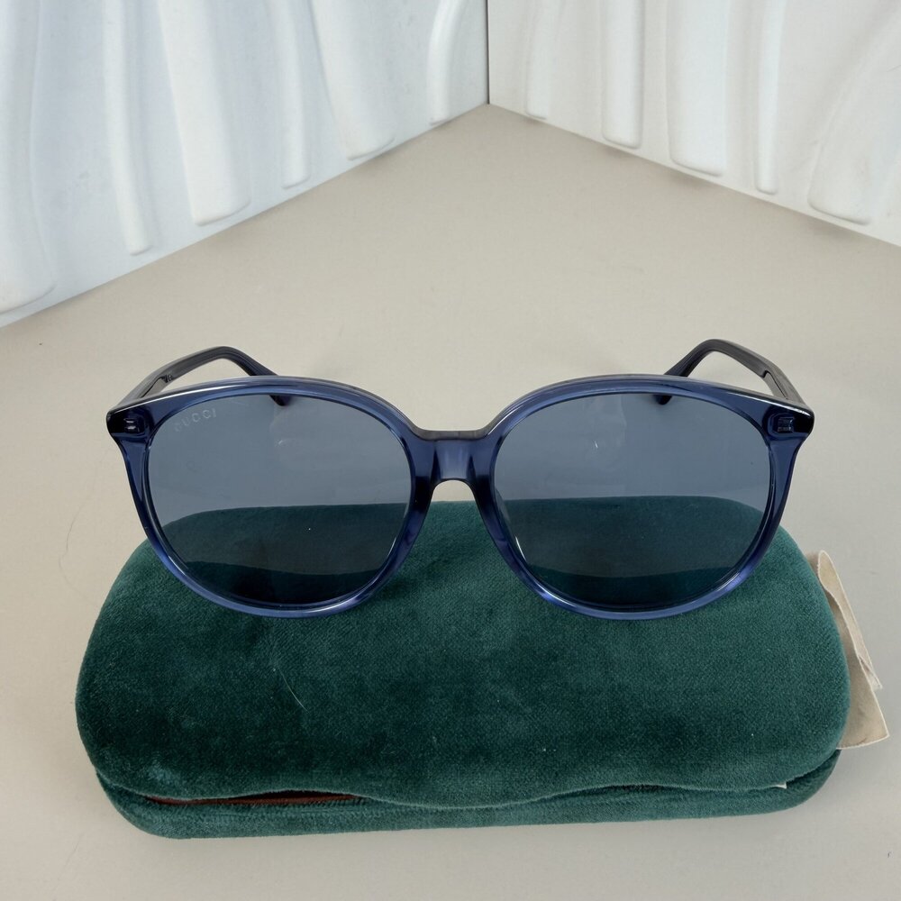 Gucci Blue Transparent Round Sunglasses GG0261SA 003